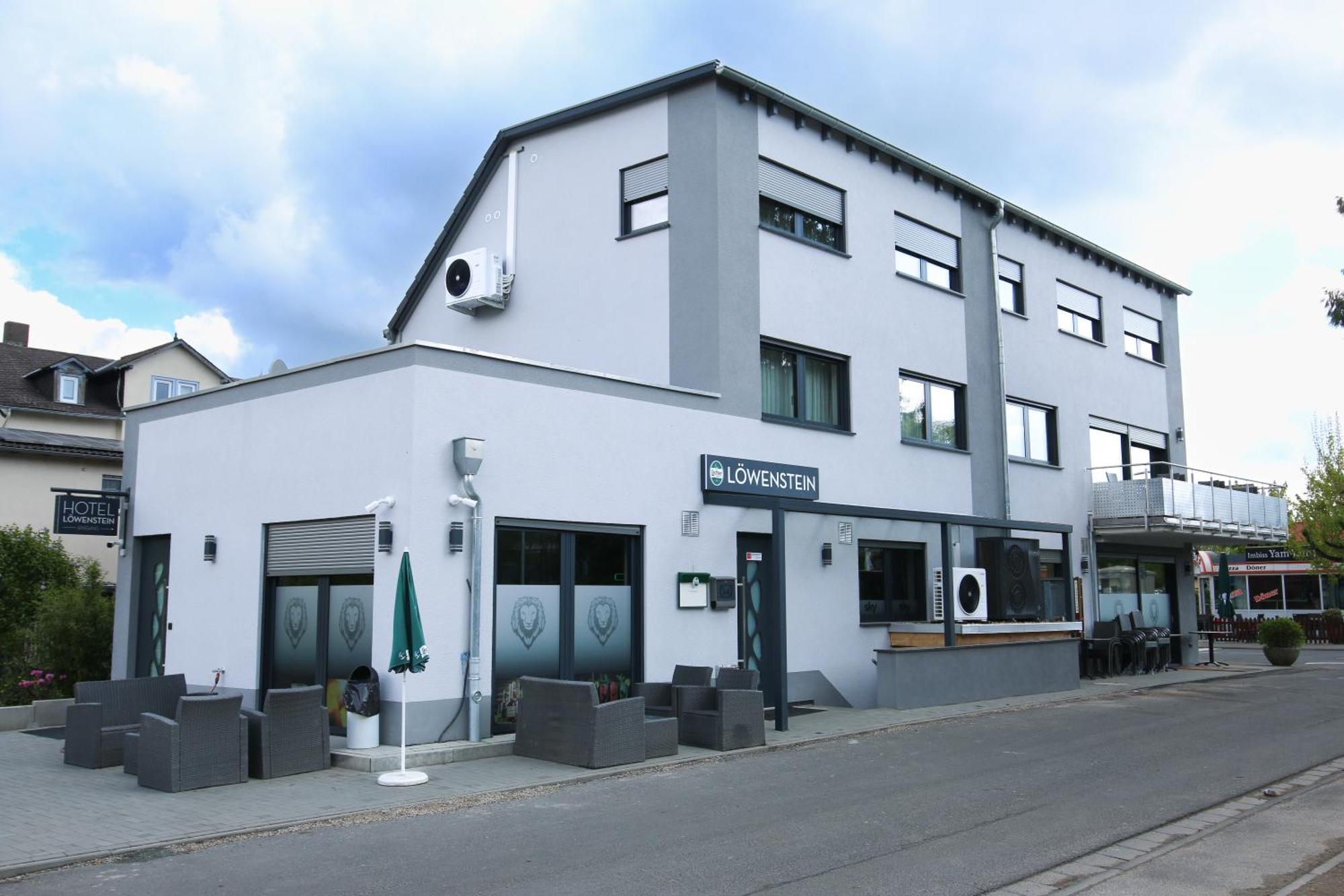 Hotel Loewenstein Lich Bagian luar foto